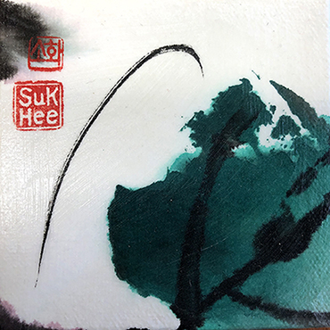 Graps 4, 
		dark green leaves and slidly pink tinted purple grapes